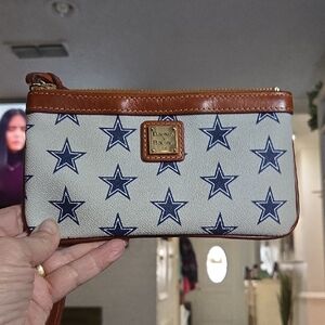 Dooney & Bourke Dallas Cowboys Navy Star Wristlet with Brown Trim